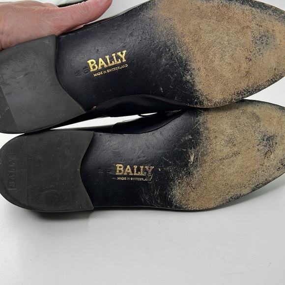 Bally of Switzerland Men's smooth black leather lace up oxfords - Picture 10 of 11